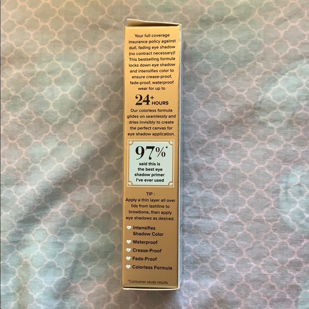 Too Faced: Shadow Insurance - Picture 2 of 3